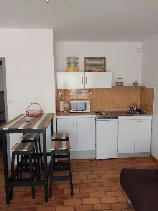 Au Calme A 2Min Mer Parking Balcon Wifi Clim! Six-Fours-les-Plages Exterior foto